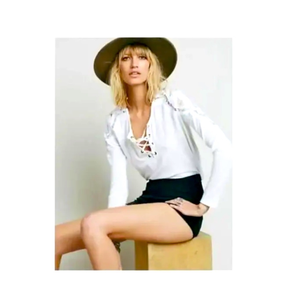 FREE PEOPLE  Lace- Up White TOP size XS